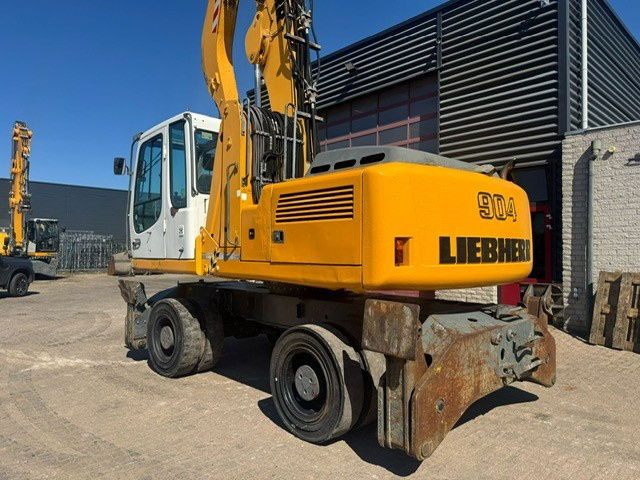 Liebherr A 904 C Litronic - Bager za rušenje: slika 2 Liebherr A 904 C Litronic - Bager za rušenje: slika 2