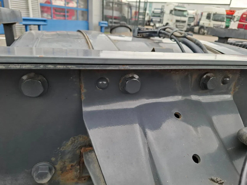 Kamion sa golom šasijom i zatvorenom kabinom DAF CF75-250 / ADR / ONLY:320740 KM / PTO / INLINER / ALCOA / GOOD CONDITION / MANUAL / EURO-5 / 2011: slika 12