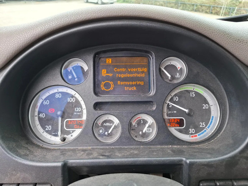 Kamion sa golom šasijom i zatvorenom kabinom DAF CF75-250 / ADR / ONLY:320740 KM / PTO / INLINER / ALCOA / GOOD CONDITION / MANUAL / EURO-5 / 2011: slika 19