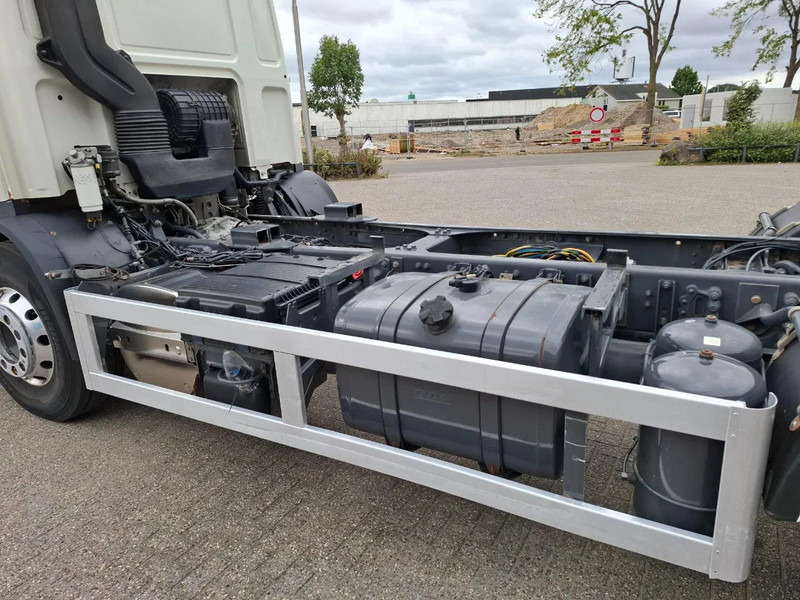 Kamion sa golom šasijom i zatvorenom kabinom DAF CF75-250 / ADR / ONLY:320740 KM / PTO / INLINER / ALCOA / GOOD CONDITION / MANUAL / EURO-5 / 2011: slika 8