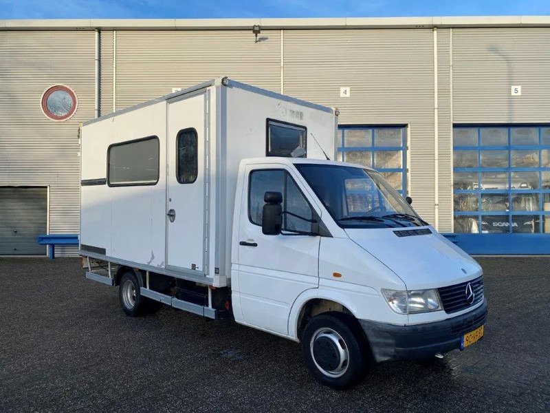 Mercedes-Benz Sprinter 410D / FOOD TRUCK / TUV:23-04-2025 / ONLY:27097 KM / EX GOVERNMENT / HYDRAULIC PARK LEVEL / PARKCOOL+HEAT / FRIDGE / MARGE!! / G - Dostavno vozilo: slika 2 Mercedes-Benz Sprinter 410D / FOOD TRUCK / TUV:23-04-2025 / ONLY:27097 KM / EX GOVERNMENT / HYDRAULIC PARK LEVEL / PARKCOOL+HEAT / FRIDGE / MARGE!! / G - Dostavno vozilo: slika 2