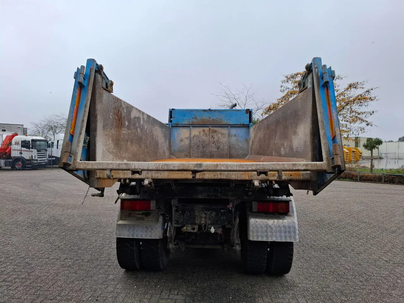 Lizing MAN TGA 26.310 / 6X4 / 2XBIG AXLE / 2SIDE TIPPER / ONLY:545423 KM / TUV:06-05-2026 / FULL-STEEL / AIRCO / MANUAL / EURO-4 / 2005 MAN TGA 26.310 / 6X4 / 2XBIG AXLE / 2SIDE TIPPER / ONLY:545423 KM / TUV:06-05-2026 / FULL-STEEL / AIRCO / MANUAL / EURO-4 / 2005: slika 11 Lizing MAN TGA 26.310 / 6X4 / 2XBIG AXLE / 2SIDE TIPPER / ONLY:545423 KM / TUV:06-05-2026 / FULL-STEEL / AIRCO / MANUAL / EURO-4 / 2005 MAN TGA 26.310 / 6X4 / 2XBIG AXLE / 2SIDE TIPPER / ONLY:545423 KM / TUV:06-05-2026 / FULL-STEEL / AIRCO / MANUAL / EURO-4 / 2005: slika 11