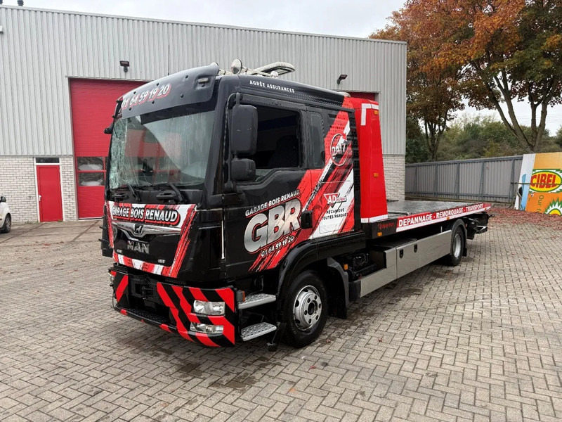MAN TGL 12.250 / ENGINE RUNNING / ONLY:276364 KM / TOW-TRUCK / CLEPEL / WINCH / REMOTE / 6PERSONS / AUTOMATIC / EURO-6 / 2018 - Šlep vozilo: slika 2 MAN TGL 12.250 / ENGINE RUNNING / ONLY:276364 KM / TOW-TRUCK / CLEPEL / WINCH / REMOTE / 6PERSONS / AUTOMATIC / EURO-6 / 2018 - Šlep vozilo: slika 2