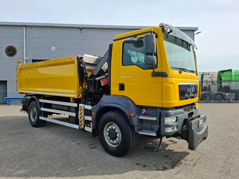 MAN TGM 18.250 / 4X4 / NL TRUCK / TUV:30-04-2026 / 118783 KM / HMF 1110 K2 / ROTATOR / GOOD TYRES / FULL-STEEL / DRUM BRAKES / MANUA - Istovarivač, Kamion sa dizalicom: slika 4 MAN TGM 18.250 / 4X4 / NL TRUCK / TUV:30-04-2026 / 118783 KM / HMF 1110 K2 / ROTATOR / GOOD TYRES / FULL-STEEL / DRUM BRAKES / MANUA - Istovarivač, Kamion sa dizalicom: slika 4