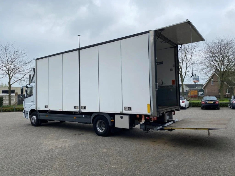 Mercedes-Benz ATEGO 1624 / AUTOMATIC / CLOSED BOX / SIDE DOORS / AIRCO / LWDS / FCW / EURO-6 / 2016 - Kamion sa zatvorenim sandukom: slika 3 Mercedes-Benz ATEGO 1624 / AUTOMATIC / CLOSED BOX / SIDE DOORS / AIRCO / LWDS / FCW / EURO-6 / 2016 - Kamion sa zatvorenim sandukom: slika 3