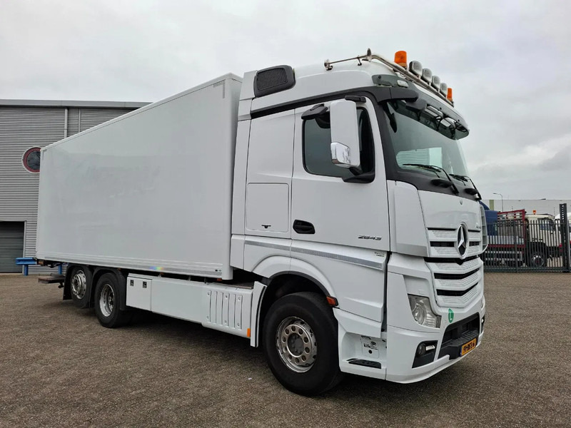 Mercedes-Benz Actros 2843 / NL TRUCK / TUV:08-01-2026 / LIFT+LENKACHSE / SMART TACHO / NAVI / PLATFORM 1500 KG / 2XBED / EURO-6 / 2015 - Kamion sa zatvorenim sandukom: slika 2 Mercedes-Benz Actros 2843 / NL TRUCK / TUV:08-01-2026 / LIFT+LENKACHSE / SMART TACHO / NAVI / PLATFORM 1500 KG / 2XBED / EURO-6 / 2015 - Kamion sa zatvorenim sandukom: slika 2