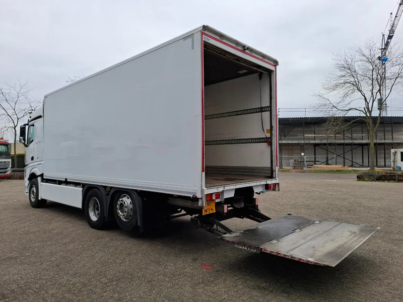 Mercedes-Benz Actros 2843 / NL TRUCK / TUV:08-01-2026 / LIFT+LENKACHSE / SMART TACHO / NAVI / PLATFORM 1500 KG / 2XBED / EURO-6 / 2015 - Kamion sa zatvorenim sandukom: slika 4 Mercedes-Benz Actros 2843 / NL TRUCK / TUV:08-01-2026 / LIFT+LENKACHSE / SMART TACHO / NAVI / PLATFORM 1500 KG / 2XBED / EURO-6 / 2015 - Kamion sa zatvorenim sandukom: slika 4