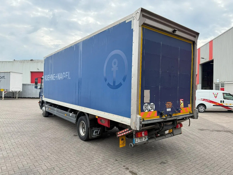 Mercedes-Benz Atego 1218 / ENGINE RUNNING / ONLY:204997 KM / CLOSED BOX / PLATFORM 1500KG / LWDS / AIRCO / AUTOMATIC / EURO-6 / 2017 - Kamion sa zatvorenim sandukom: slika 3 Mercedes-Benz Atego 1218 / ENGINE RUNNING / ONLY:204997 KM / CLOSED BOX / PLATFORM 1500KG / LWDS / AIRCO / AUTOMATIC / EURO-6 / 2017 - Kamion sa zatvorenim sandukom: slika 3