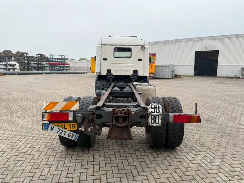 Scania 124-420 / ENGINE RUNNING / RETARDER / BIG AXLE / FULL-STEEL / ONLY: 540918 KM / OLD TACHO / AIRCO / MANUAL / EURO-3 / 2002 - Kamion sa golom šasijom i zatvorenom kabinom: slika 4 Scania 124-420 / ENGINE RUNNING / RETARDER / BIG AXLE / FULL-STEEL / ONLY: 540918 KM / OLD TACHO / AIRCO / MANUAL / EURO-3 / 2002 - Kamion sa golom šasijom i zatvorenom kabinom: slika 4
