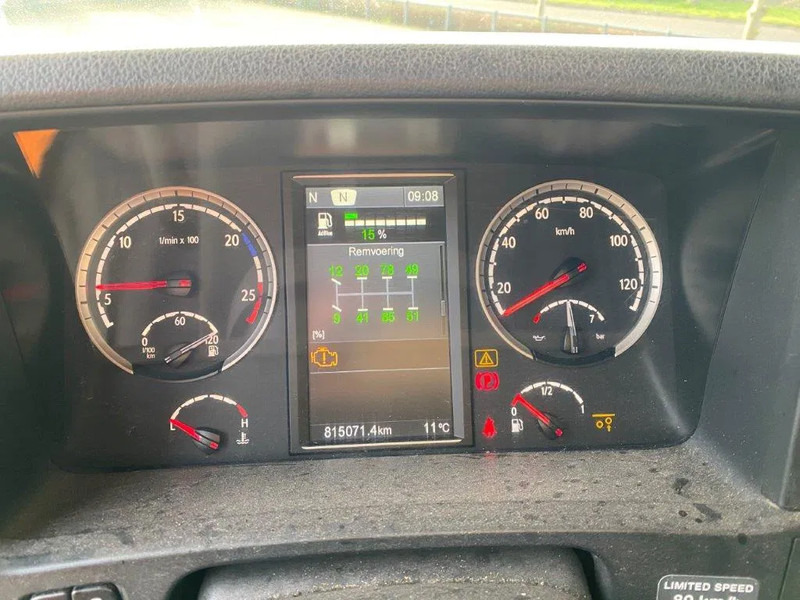 Kamion sa hidrauličnom kukom Scania R520 V8 / 8X4 / BIG AXLE / AJK HOOKLIFT 30TON / LIFT+LENKACHSE / NAVI / LEATHER / FULL-AIR / AUTOMATIC / EURO-6 / 2015: slika 19