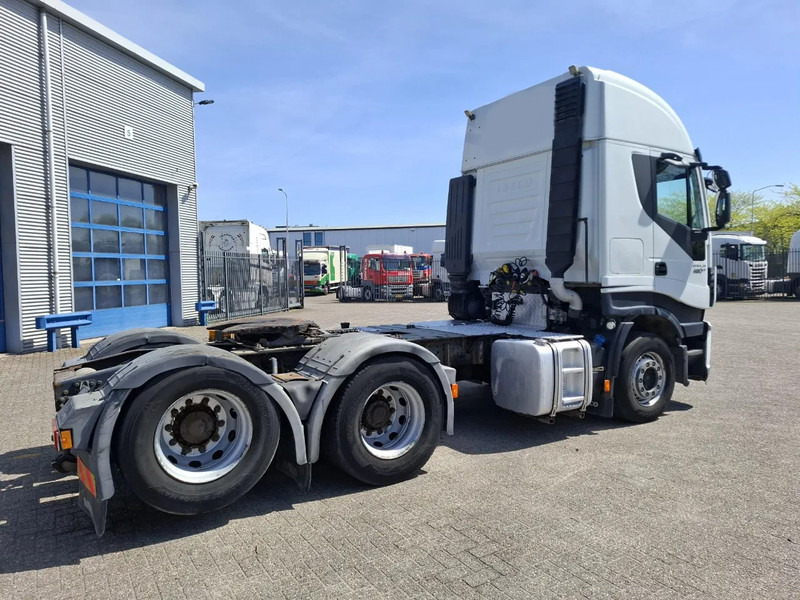 Iveco Stralis 440 / HYDRAULICS / BOOGIE / FRIDGE / 2XBED / 620664 KM / AIRCO / AUTOMATIC / EURO-6 / 2015 - Tegljač: slika 5 Iveco Stralis 440 / HYDRAULICS / BOOGIE / FRIDGE / 2XBED / 620664 KM / AIRCO / AUTOMATIC / EURO-6 / 2015 - Tegljač: slika 5