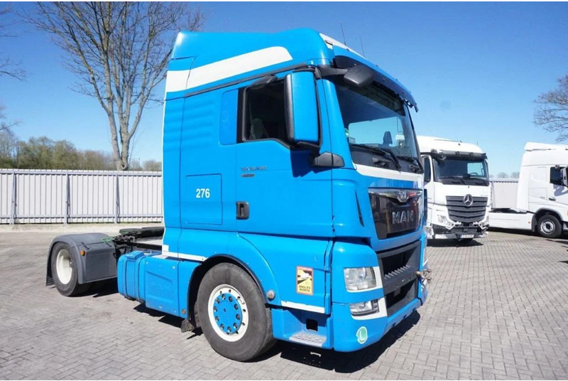 MAN TGX 18.400 / AUTOMATIC / DOUBLE TANK / ENGINE PROBLEMS / EURO-6 / 2016 - Tegljač: slika 2 MAN TGX 18.400 / AUTOMATIC / DOUBLE TANK / ENGINE PROBLEMS / EURO-6 / 2016 - Tegljač: slika 2