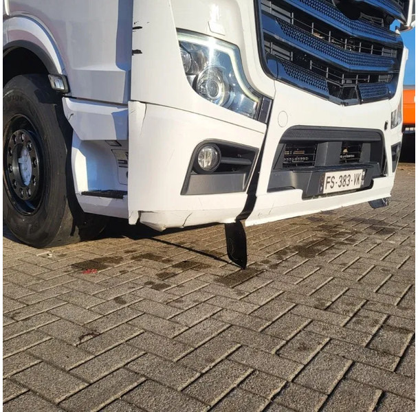 Tegljač Mercedes-Benz ACTROS 1863 / ENGINE RUNNING / RETARDER / PARK-COOL /HYDRAULICS / ONLY: 268593KM / GIGA-SPACE / MIRRORCAM / AUTOMATIC / EURO-6 /: slika 18