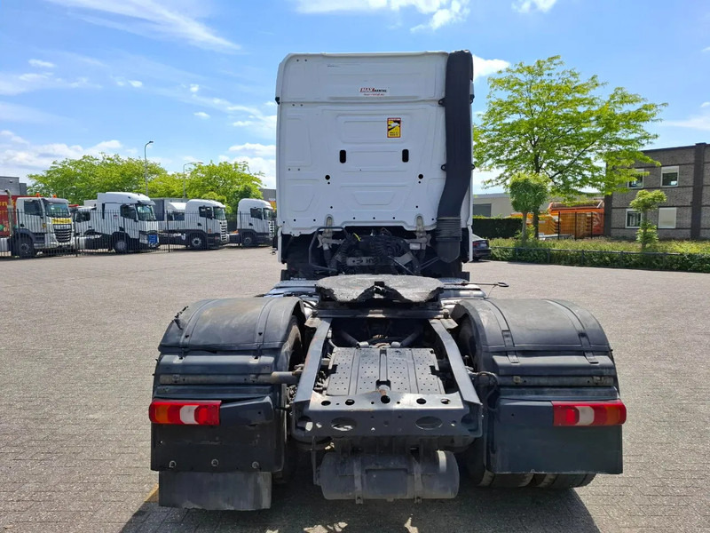 Mercedes-Benz Actros 1945 / HYDRAULICS / LWDS / SMART TACHO / 2XBED / FRIDGE / AUTOMATIC / EURO-6 / 2019 - Tegljač: slika 4 Mercedes-Benz Actros 1945 / HYDRAULICS / LWDS / SMART TACHO / 2XBED / FRIDGE / AUTOMATIC / EURO-6 / 2019 - Tegljač: slika 4
