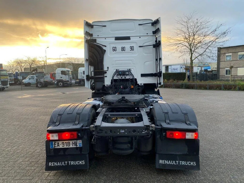 Renault T480 COMFORT / DOUBLE TANK / LWDS / AIRCO / 2XBED / AUTOMATIC / EURO-6 / 2016 - Tegljač: slika 4 Renault T480 COMFORT / DOUBLE TANK / LWDS / AIRCO / 2XBED / AUTOMATIC / EURO-6 / 2016 - Tegljač: slika 4