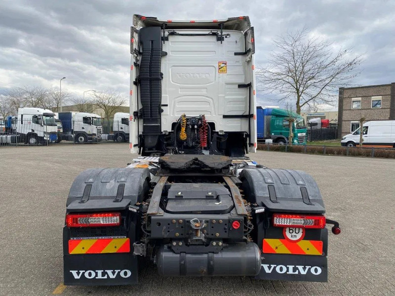 Volvo FH4-500 / VEB+ / HYDRAULICS / LWDS / I-PARCOOL / FRIDGE / AUTOMATIC / EURO-6 / 2018 - Tegljač: slika 4 Volvo FH4-500 / VEB+ / HYDRAULICS / LWDS / I-PARCOOL / FRIDGE / AUTOMATIC / EURO-6 / 2018 - Tegljač: slika 4