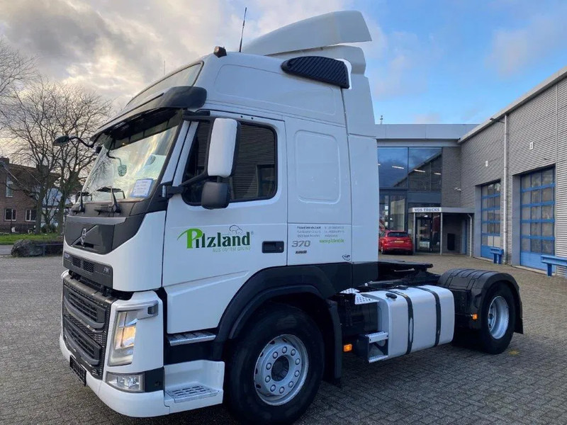 Volvo FM11-370 / GERMAN TRUCK / KB CHASSIS / VEB / ACC / LWDS / DOUBLE TANK / ONLY:763562 KM / AIRCO / AUTOMATIC / EURO-6 / 2018 - Tegljač: slika 1 Volvo FM11-370 / GERMAN TRUCK / KB CHASSIS / VEB / ACC / LWDS / DOUBLE TANK / ONLY:763562 KM / AIRCO / AUTOMATIC / EURO-6 / 2018 - Tegljač: slika 1