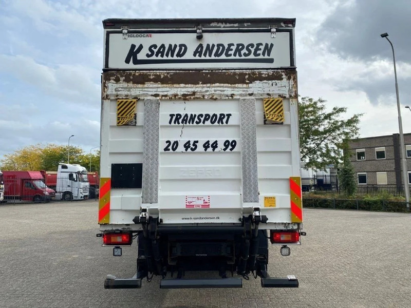 Volvo FE320 ONLY-463904-KM / CLOSED BOX / LOAD LIFT / AUTOMATIC / SIDE DOORS / EURO-6 / 2014 - Kamion sa zatvorenim sandukom: slika 4 Volvo FE320 ONLY-463904-KM / CLOSED BOX / LOAD LIFT / AUTOMATIC / SIDE DOORS / EURO-6 / 2014 - Kamion sa zatvorenim sandukom: slika 4
