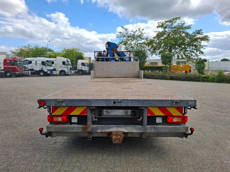 Volvo FL6-220 / HMF 910 / REMOTE / ONLY:493620 KM / AIRCO / FULL-AIR / MANUAL / EURO-3 / 2003 - Kamion sa dizalicom: slika 4 Volvo FL6-220 / HMF 910 / REMOTE / ONLY:493620 KM / AIRCO / FULL-AIR / MANUAL / EURO-3 / 2003 - Kamion sa dizalicom: slika 4