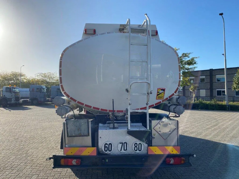 Volvo FL7-290 / 5 COMPARTIMENTS / 13000 LITER TOTAL / PUMP / AUTOMATIC / EURO-5 / 2009 - Kamion cisterna: slika 4 Volvo FL7-290 / 5 COMPARTIMENTS / 13000 LITER TOTAL / PUMP / AUTOMATIC / EURO-5 / 2009 - Kamion cisterna: slika 4