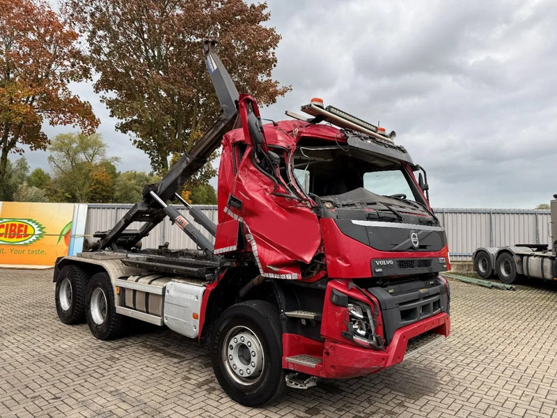Volvo FMX4-500 / ENGINE RUNNING / VEB+ / 6X4 / BIG AXLE / AJK 20 TON HOOKLIFT / ONLY:276433 KM / AUTOMATIC / EURO-6 / 2020 - Kamion sa hidrauličnom kukom: slika 3 Volvo FMX4-500 / ENGINE RUNNING / VEB+ / 6X4 / BIG AXLE / AJK 20 TON HOOKLIFT / ONLY:276433 KM / AUTOMATIC / EURO-6 / 2020 - Kamion sa hidrauličnom kukom: slika 3