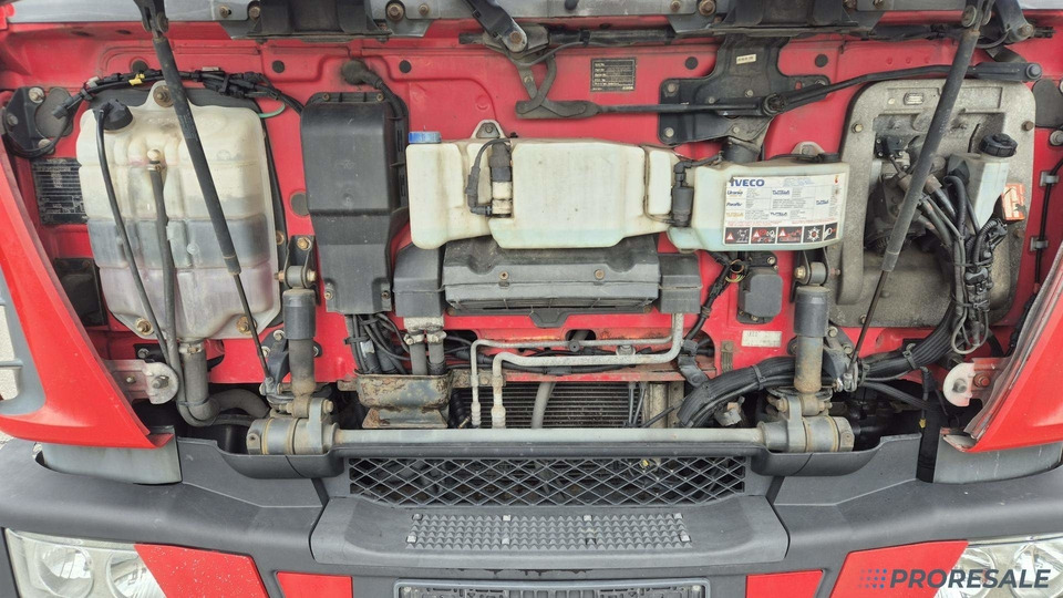 Kamion sa ceradom IVECO EUROCARGO ML 140E28 EURO 5 - valník s plachtou + hydraulické čelo 1,5 t: slika 8