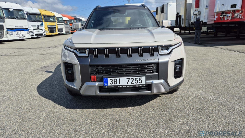 OSTATNÍ SSANGYONG TORRES CWJ 1,5 i 120 kW - Automobil: slika 3 OSTATNÍ SSANGYONG TORRES CWJ 1,5 i 120 kW - Automobil: slika 3