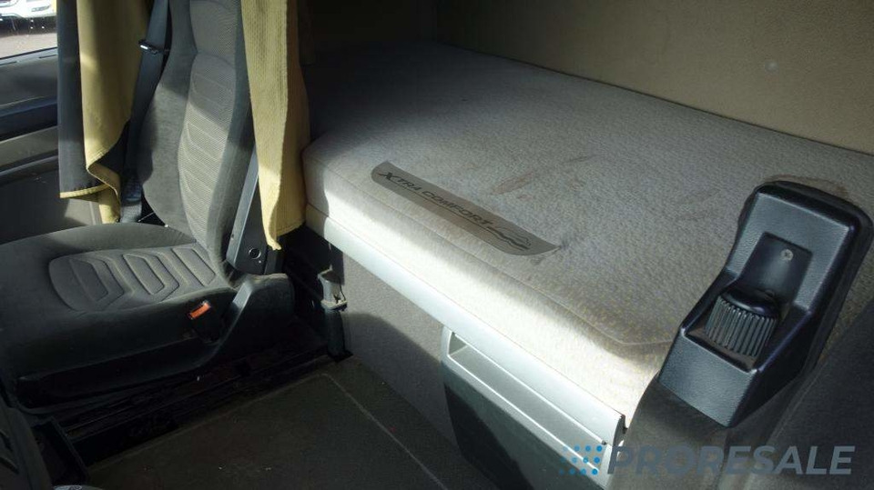 DAF FT XF 105.460 SSC LOW DECK EURO 5 - Tegljač: slika 5 DAF FT XF 105.460 SSC LOW DECK EURO 5 - Tegljač: slika 5