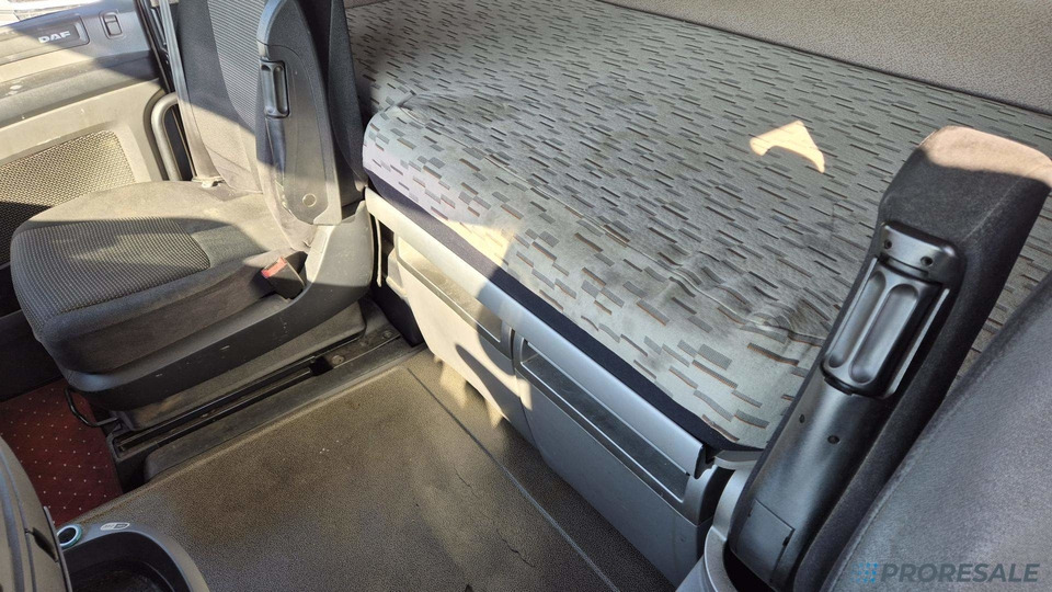 DAF XF 460 FT LOW DECK SSC EURO 6 - Tegljač: slika 5 DAF XF 460 FT LOW DECK SSC EURO 6 - Tegljač: slika 5