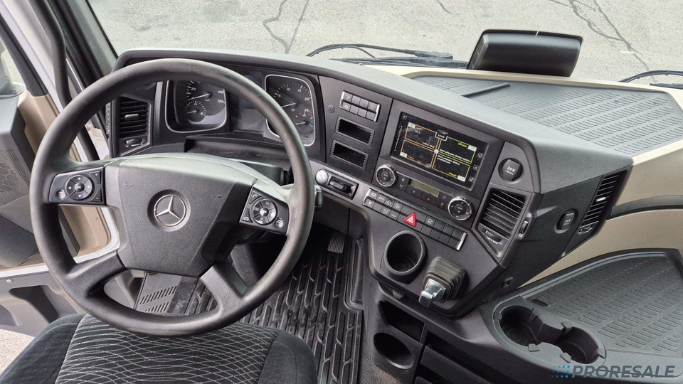 MERCEDES-BENZ ACTROS 1845 LS BIG SPACE EURO 6 - Tegljač: slika 4 MERCEDES-BENZ ACTROS 1845 LS BIG SPACE EURO 6 - Tegljač: slika 4