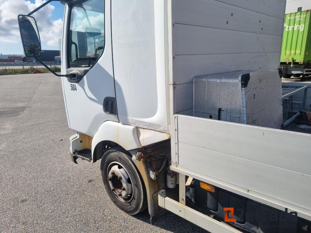 2003 lastebil RENAULT 180.08 (Rep objekt) - Kamion sa tovarnim sandukom: slika 3 2003 lastebil RENAULT 180.08 (Rep objekt) - Kamion sa tovarnim sandukom: slika 3