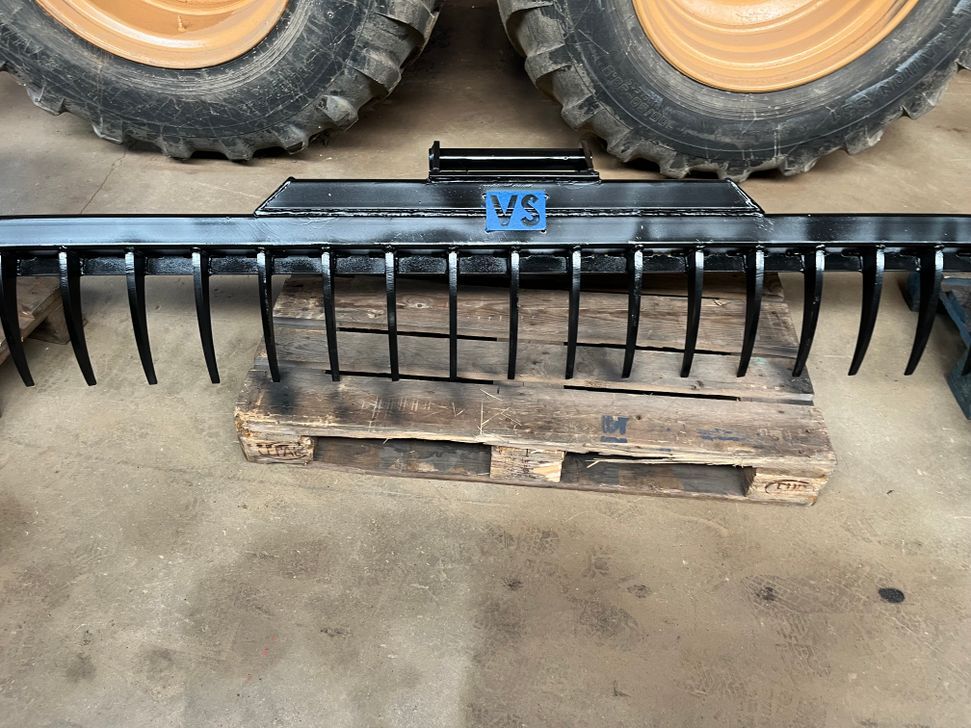 Afretter / Rive for Rendegraver/Excavator 2 M / Leveler / Rake for Backhoe/Excavator 2 M - Instrument/ Oprema: slika 2 Afretter / Rive for Rendegraver/Excavator 2 M / Leveler / Rake for Backhoe/Excavator 2 M - Instrument/ Oprema: slika 2