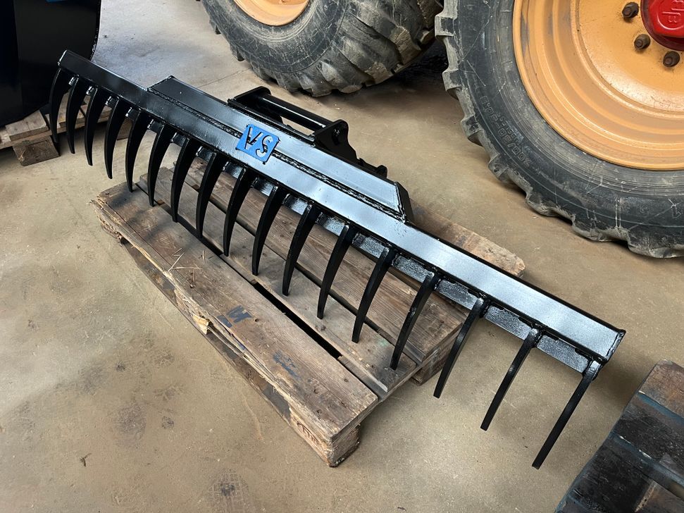 Afretter / Rive for Rendegraver/Excavator 2 M / Leveler / Rake for Backhoe/Excavator 2 M - Instrument/ Oprema: slika 1 Afretter / Rive for Rendegraver/Excavator 2 M / Leveler / Rake for Backhoe/Excavator 2 M - Instrument/ Oprema: slika 1