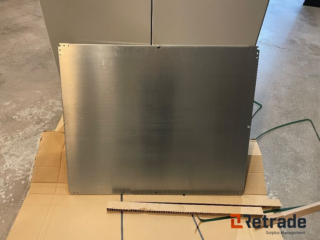 Elskåp Schneider - Građevinska oprema: slika 5 Elskåp Schneider - Građevinska oprema: slika 5