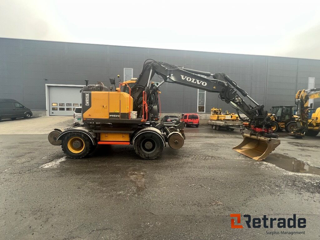 Wheel Loader Volvo EWR150E High Rail 3D - Građevinska mašina: slika 3 Wheel Loader Volvo EWR150E High Rail 3D - Građevinska mašina: slika 3