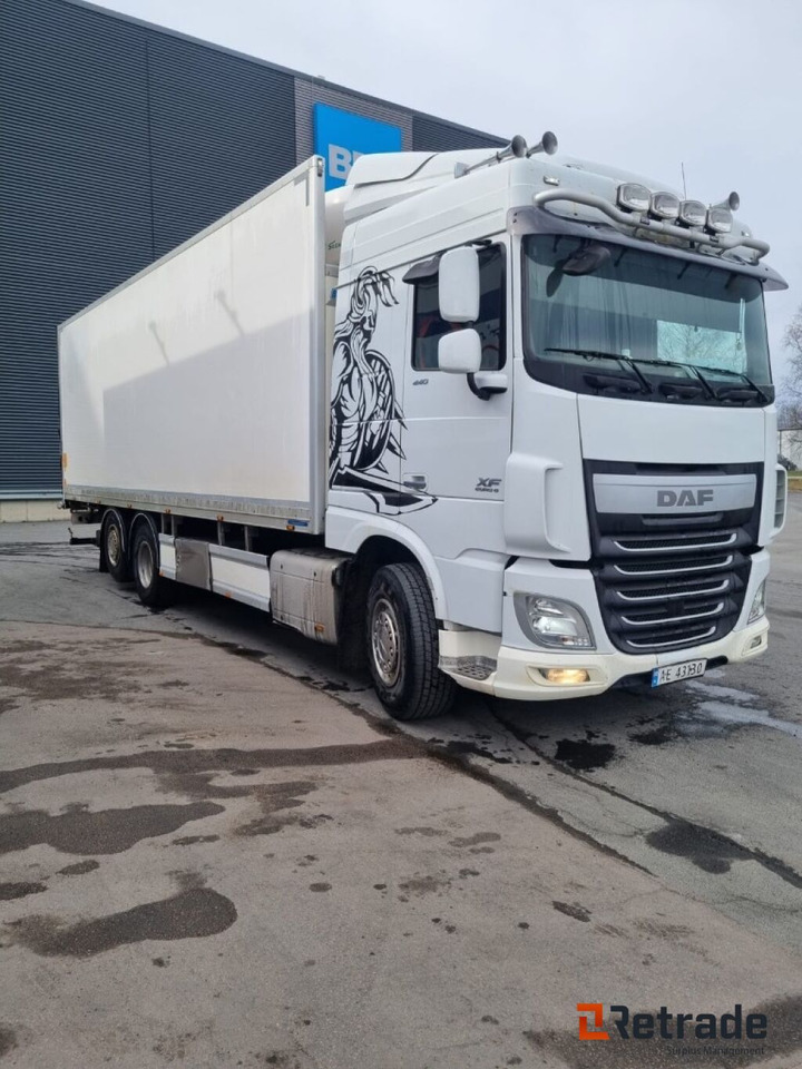 Lastebil DAF XF 440 FAN - Kamion sa zatvorenim sandukom: slika 4 Lastebil DAF XF 440 FAN - Kamion sa zatvorenim sandukom: slika 4