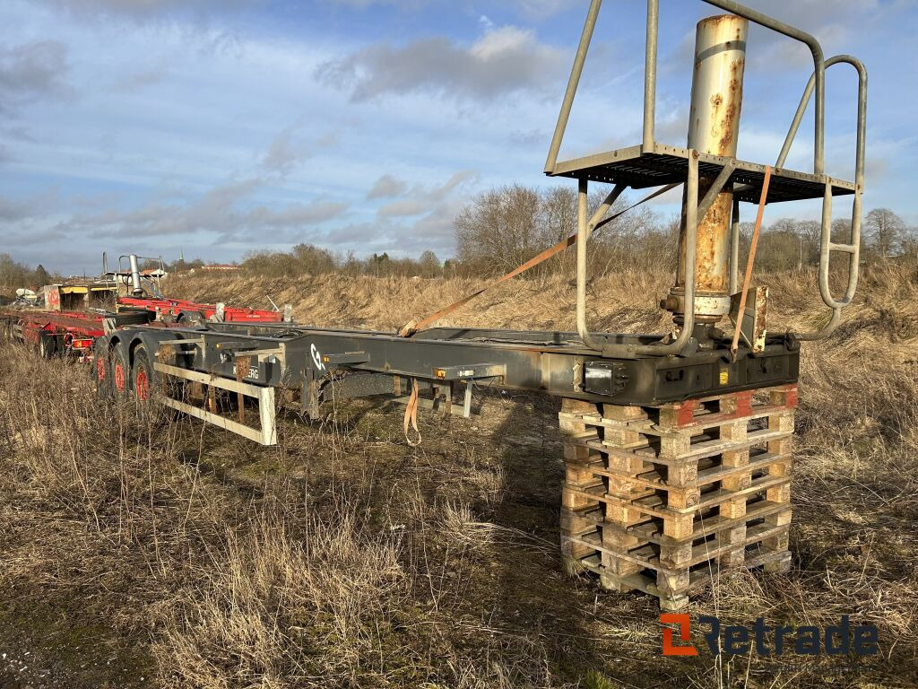 Tipptrailer chassi KELBERG T40S3 - Poluprikolica za prevoz kontejnera/ Poluprikolica sa promenjivim sandukom: slika 2 Tipptrailer chassi KELBERG T40S3 - Poluprikolica za prevoz kontejnera/ Poluprikolica sa promenjivim sandukom: slika 2