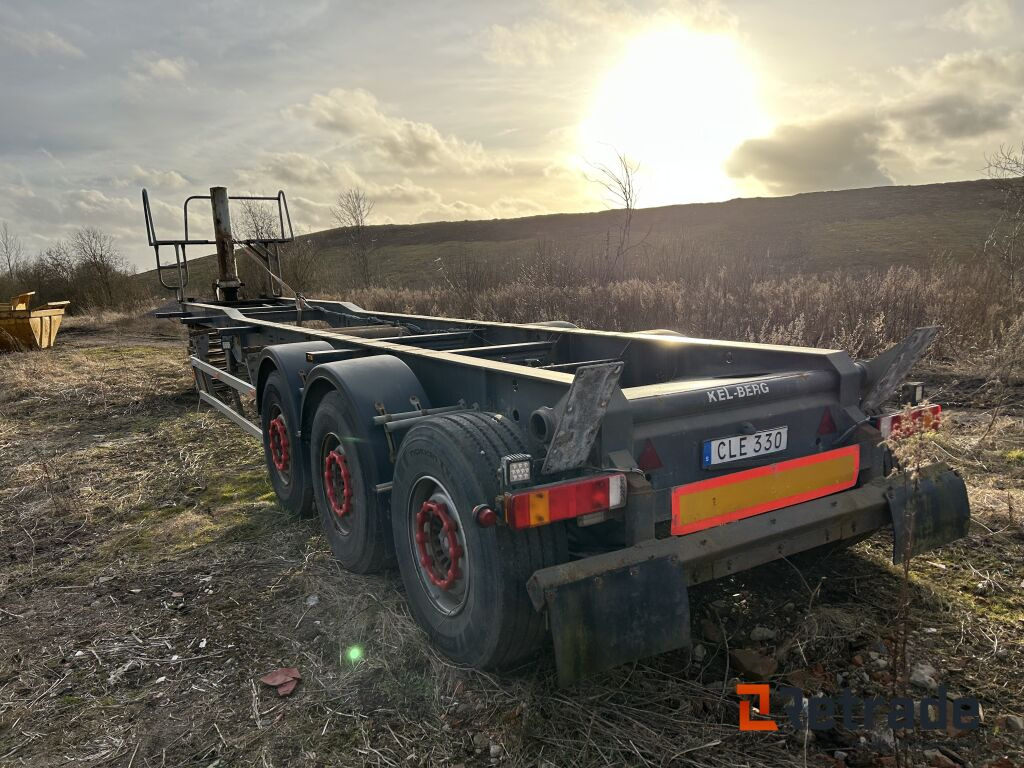 Tipptrailer chassi KELBERG T40S3 - Poluprikolica za prevoz kontejnera/ Poluprikolica sa promenjivim sandukom: slika 5 Tipptrailer chassi KELBERG T40S3 - Poluprikolica za prevoz kontejnera/ Poluprikolica sa promenjivim sandukom: slika 5