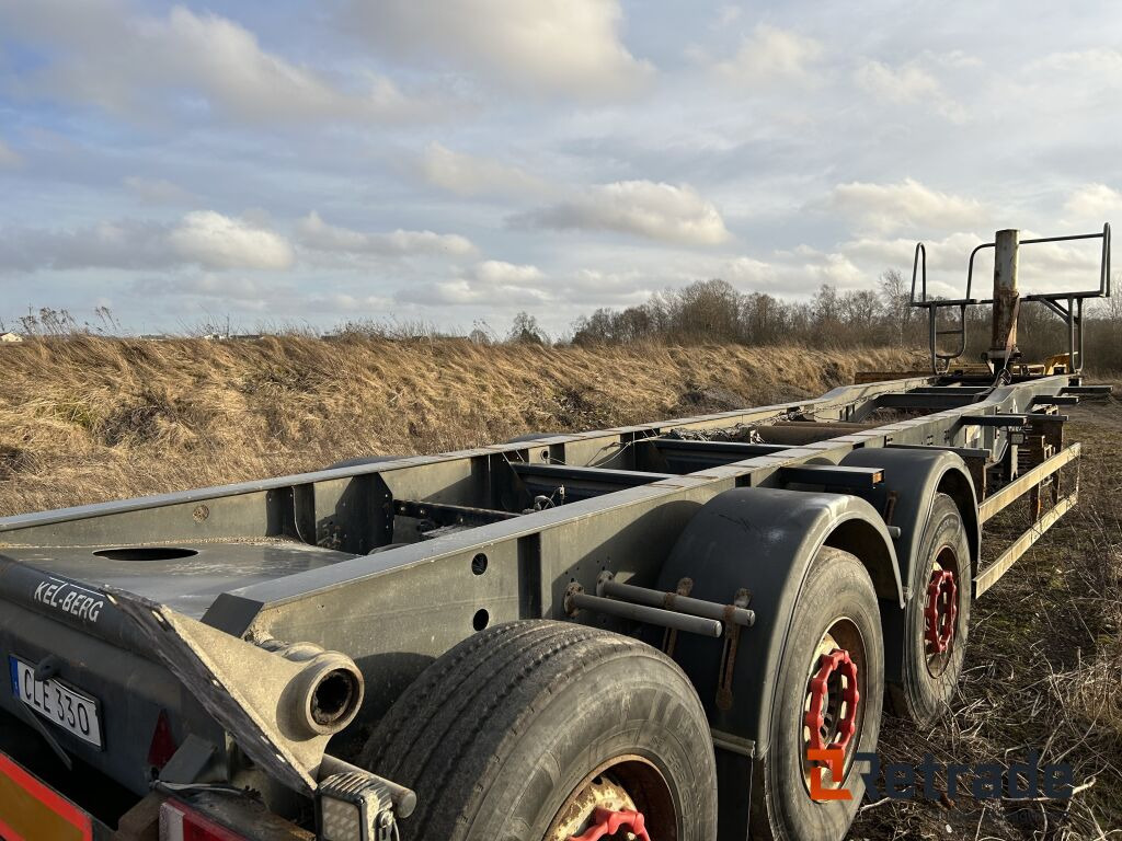 Tipptrailer chassi KELBERG T40S3 - Poluprikolica za prevoz kontejnera/ Poluprikolica sa promenjivim sandukom: slika 3 Tipptrailer chassi KELBERG T40S3 - Poluprikolica za prevoz kontejnera/ Poluprikolica sa promenjivim sandukom: slika 3