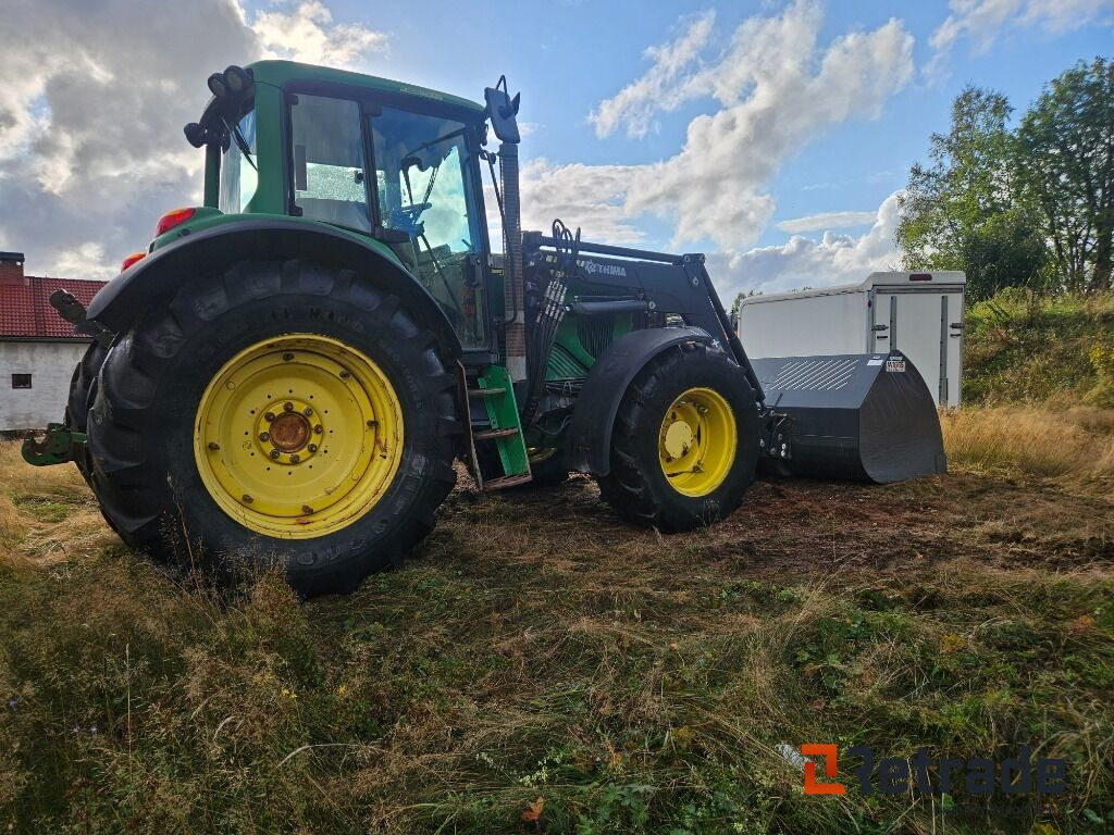 Traktor John Deere 6620 Lastare och Frontlyft - Traktor: slika 4 Traktor John Deere 6620 Lastare och Frontlyft - Traktor: slika 4