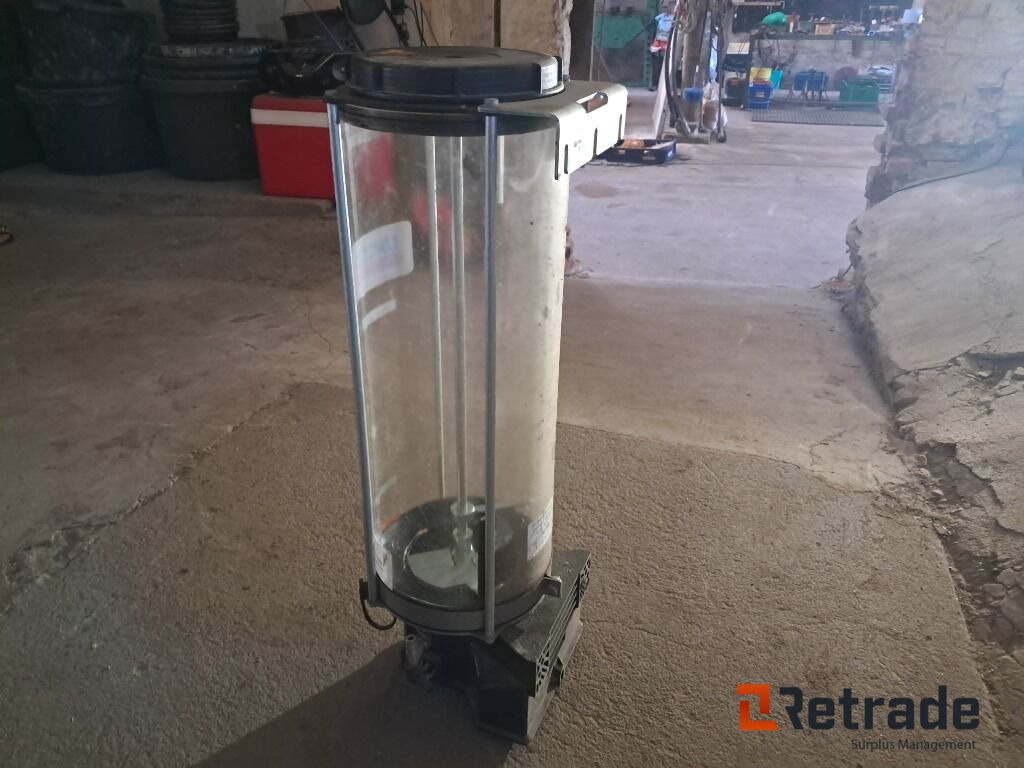 Ubrugt Lincoln 15XL Centralsmøring P203 15XLBO - Građevinska oprema: slika 4 Ubrugt Lincoln 15XL Centralsmøring P203 15XLBO - Građevinska oprema: slika 4