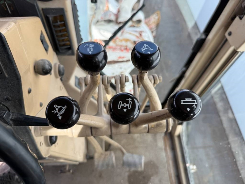 Grejder Cat 120H - CE Certified / Brand New Tyres!: slika 10