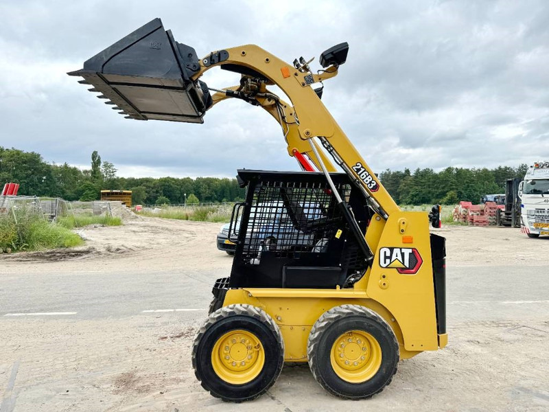 Mini utovarivač Cat 216B3 - New / Unused / Extra Hydraulic: slika 17