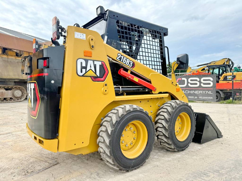 Cat 216B3 - New / Unused / Extra Hydraulic - Mini utovarivač: slika 5 Cat 216B3 - New / Unused / Extra Hydraulic - Mini utovarivač: slika 5