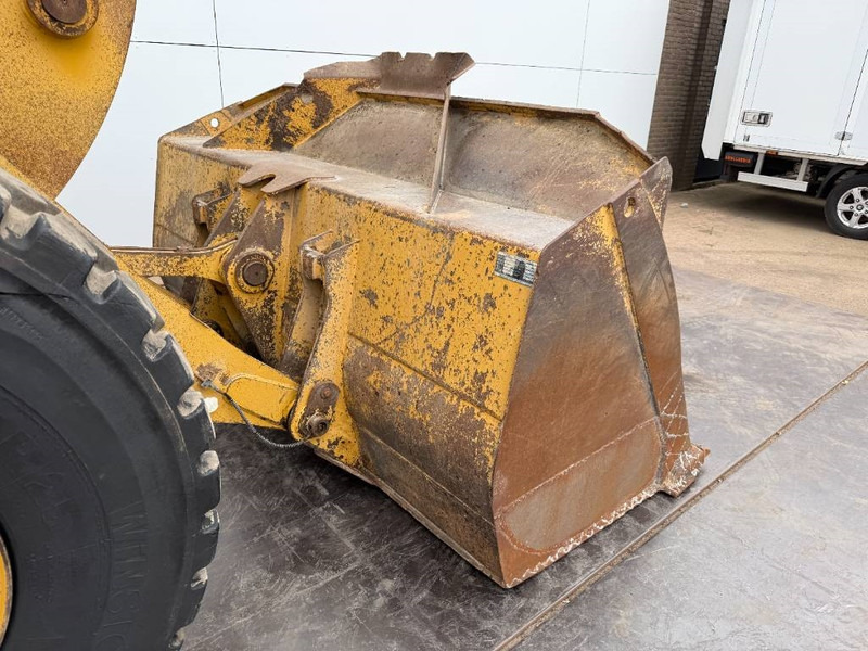 Utovarivač točkaš Cat 938K - German Machine / Automatic Greasing: slika 18 Utovarivač točkaš Cat 938K - German Machine / Automatic Greasing: slika 18