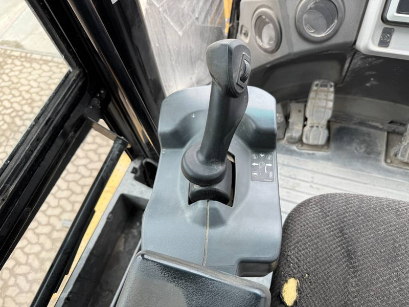 Utovarivač točkaš Cat 966M - Dutch Machine / 3rd Function: slika 10