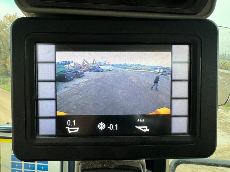 Utovarivač točkaš Cat 982M - Weighing System / Central Greasing: slika 12