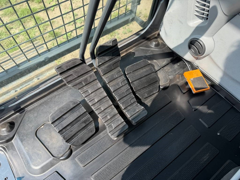 Bager guseničar Hyundai HX360L - New / Unused / Hammer Lines: slika 10