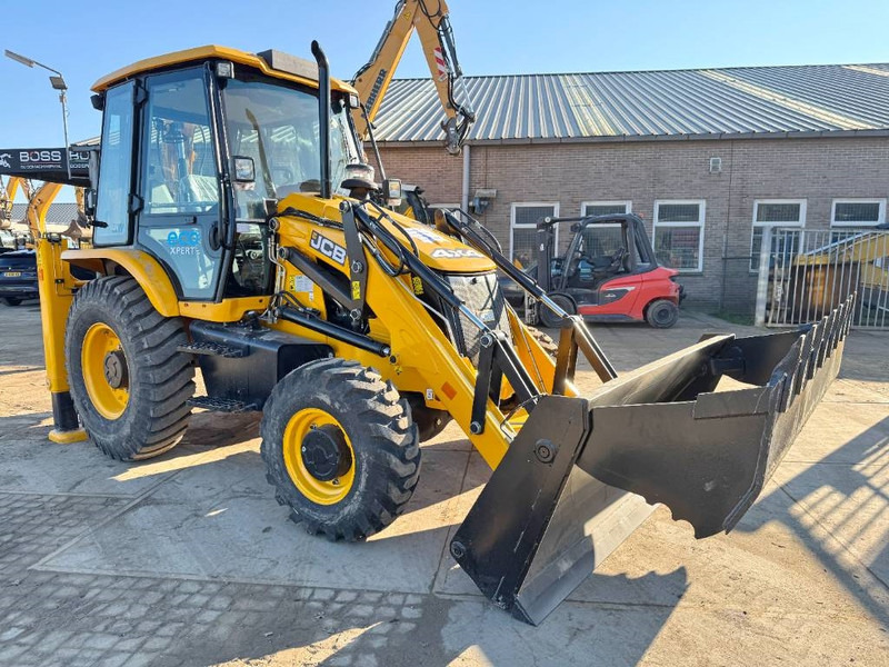 JCB 3DX / 3CX Plus 4WD - 4/1 Bucket + Hammer - Bager utovarivač: slika 4 JCB 3DX / 3CX Plus 4WD - 4/1 Bucket + Hammer - Bager utovarivač: slika 4