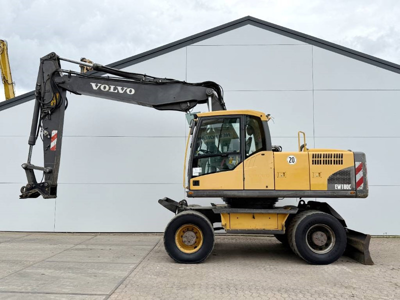 Volvo EW180C - Dutch Machine / Triple Boom - Bager točkaš: slika 1 Volvo EW180C - Dutch Machine / Triple Boom - Bager točkaš: slika 1